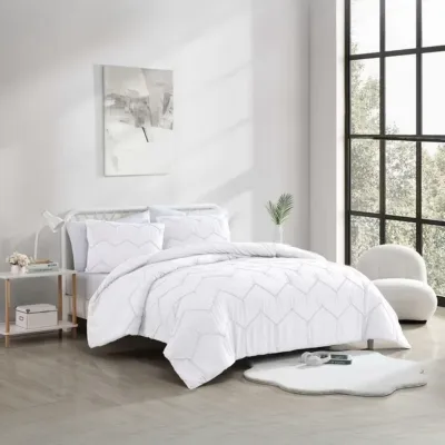 White Somerset Comforter