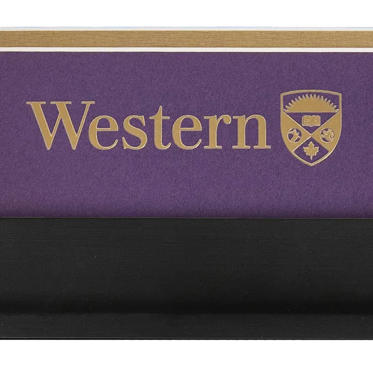 88000090244crest.jpg